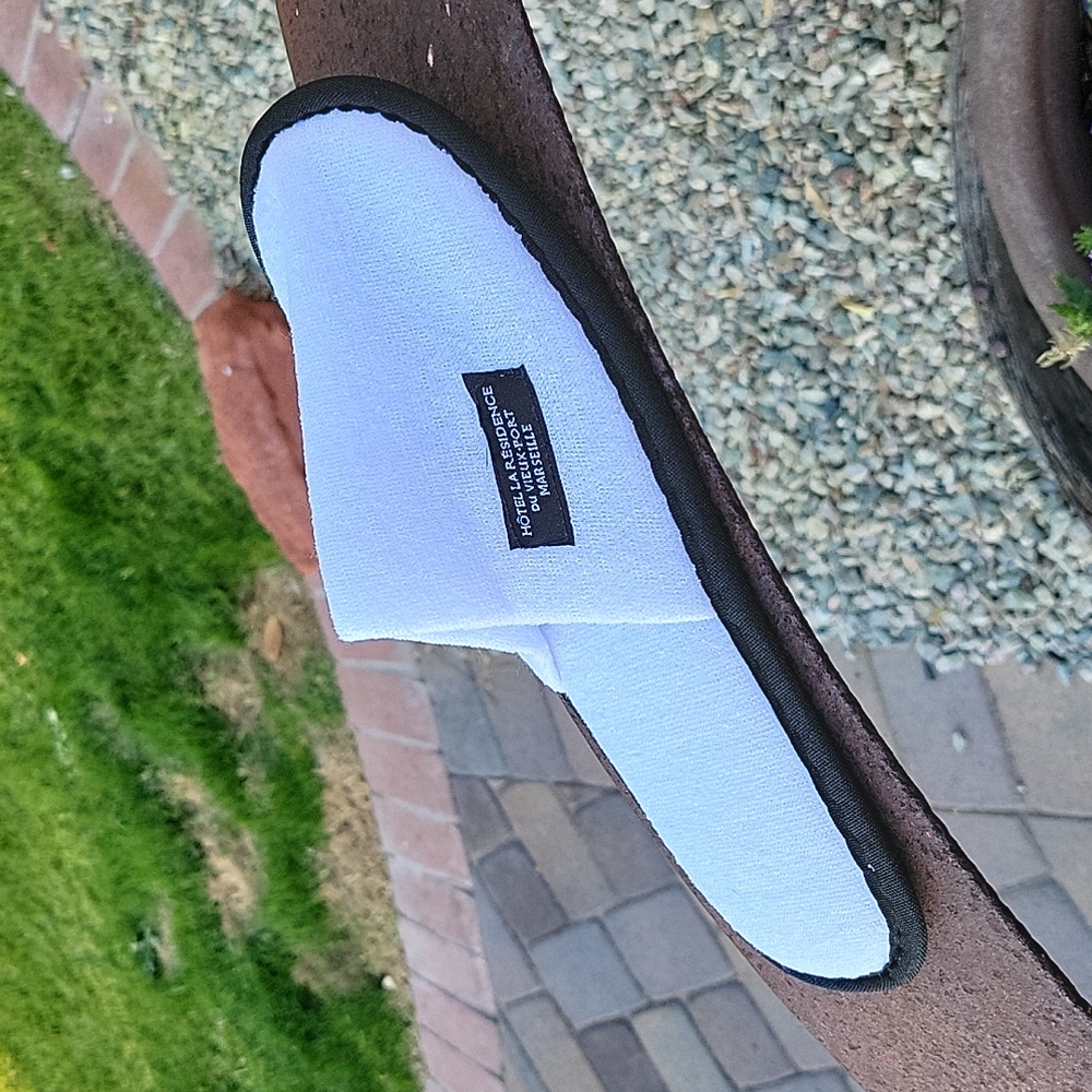 Hotel La Residence Slippers Marseille France Slip On Unisex